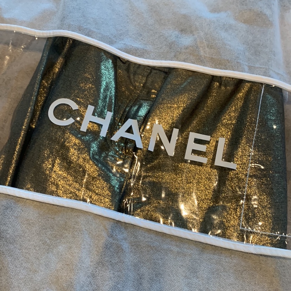 🔥LAST CHANCE 💯 AUTH CHANEL Gold straight Leg PANTS